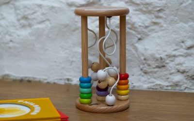 Pourquoi les jouets en bois sont idéaux pour accompagner l’autonomie ?