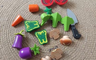 Jouets en bois et motricité : accompagner les premiers gestes de 1 à 3 ans au printemps