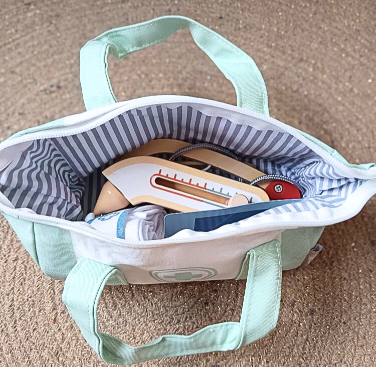 Mallette Docteur en bois Vert Sauge – Image 2